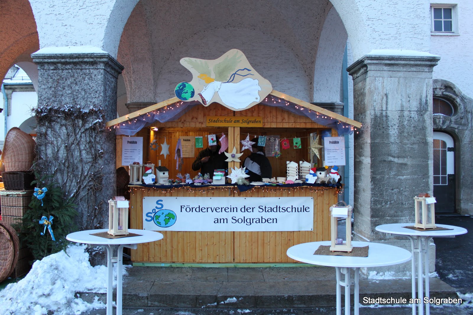 Weihnachtsmarktstand